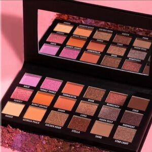 NIB KAB Cosmetics Day + Night Eyeshadow Palette NIB